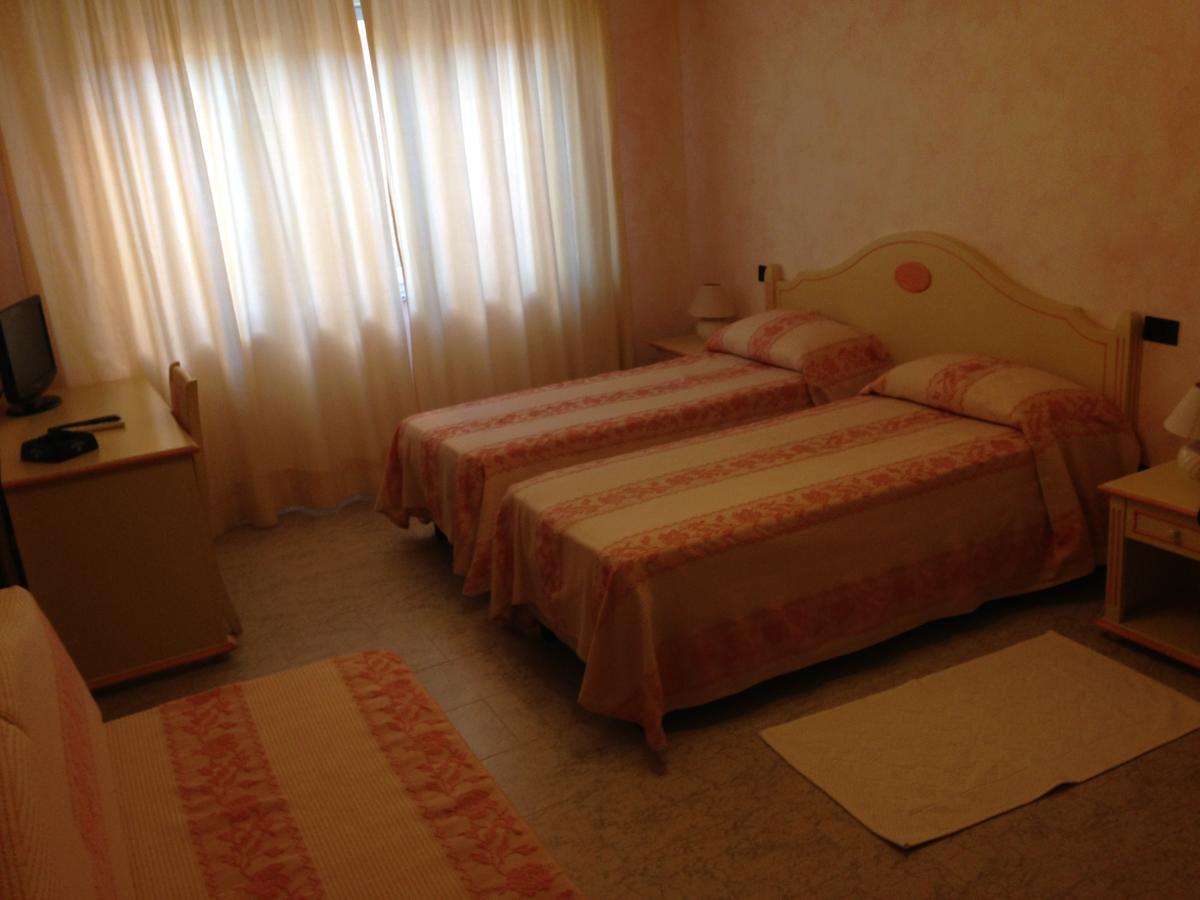Hotel Monreale Sardara Buitenkant foto